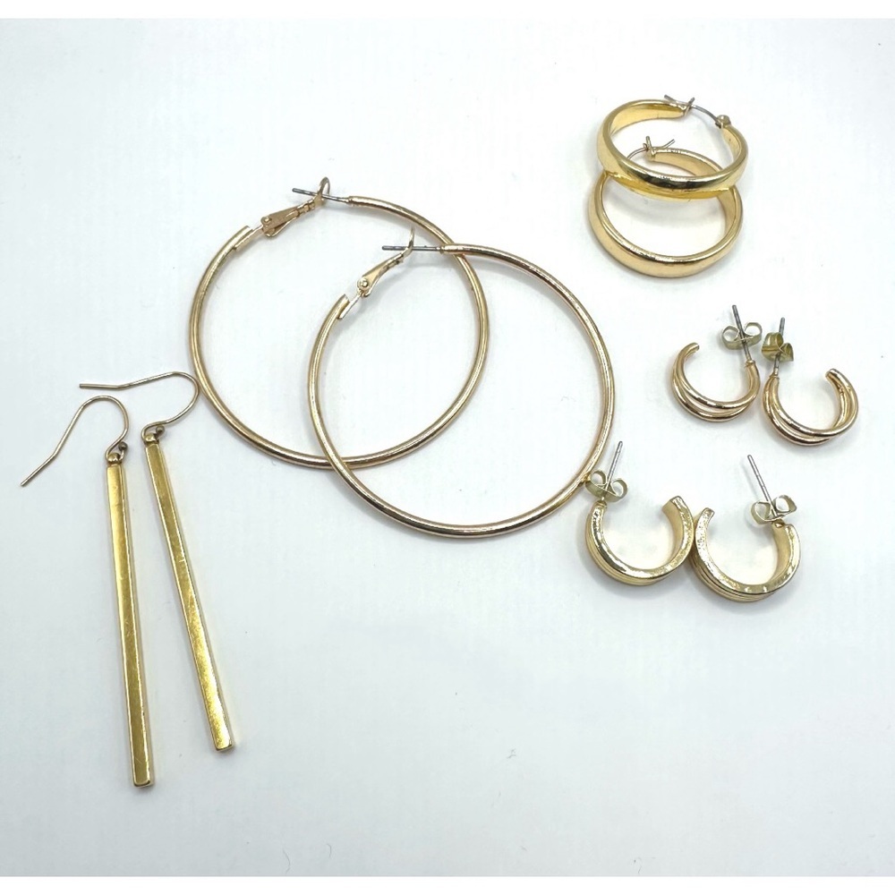 Set of 5 Gold tone Hoop Earrings, variety of sizes